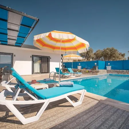 Hina - 2 Bedroom Holiday Villa With Jacuzzi In Kalkan Vila