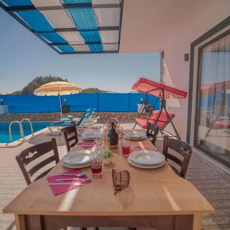 Vila Hina - 2 Bedroom Holiday Villa With Jacuzzi In Kalkan *