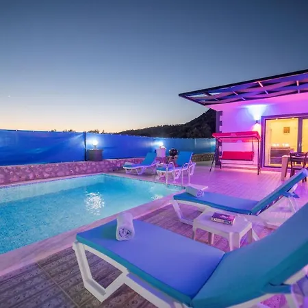 Vila Hina - 2 Bedroom Holiday Villa With Jacuzzi In Kalkan Kaş