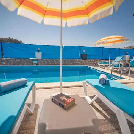 Hina - 2 Bedroom Holiday Villa With Jacuzzi In Kalkan Kaş