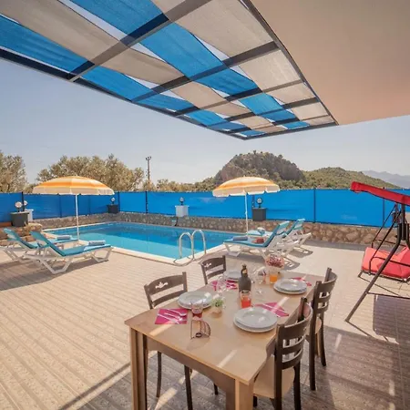 Hina - 2 Bedroom Holiday Villa With Jacuzzi In Kalkan *