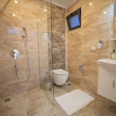 Hina - 2 Bedroom Holiday Villa With Jacuzzi In Kalkan Kaş